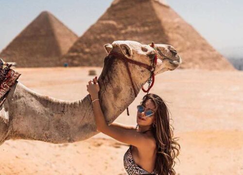 Le Caire et les pyramides de Gizeh depuis Hurghada